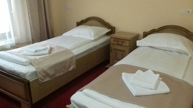 Camves Inn Máramarossziget Kültér fotó